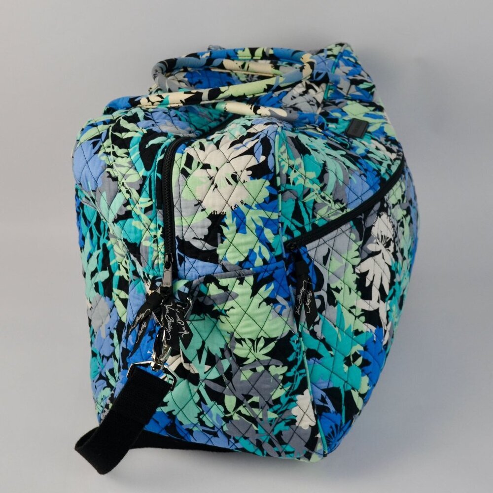 Vera Bradley Duffle Bag Camo Floral - Picture 5 of 10